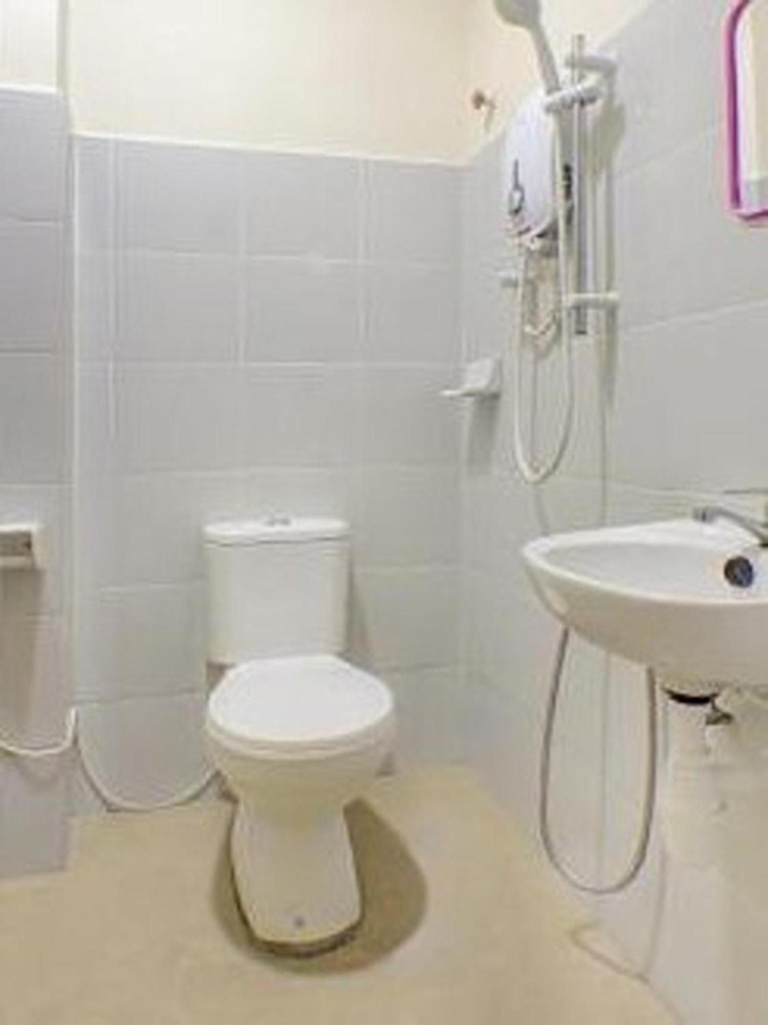 Js Hotel, ג'והור בהרו מראה חיצוני תמונה